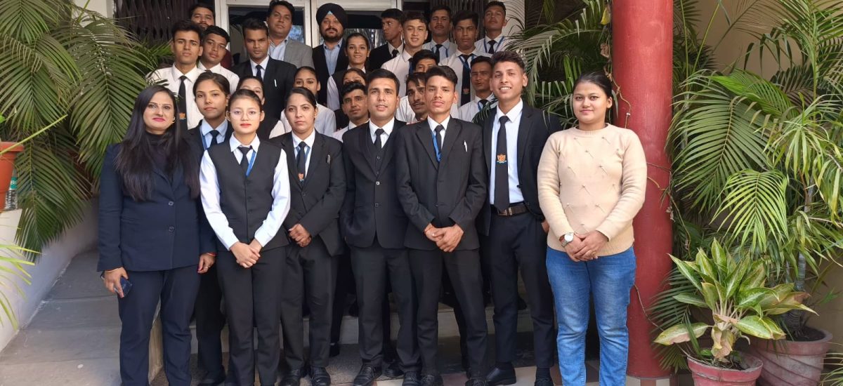 WhatsApp-Image-2023-11-25-at-09.42.50-3